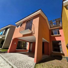 Casa en Renta en  Mixco, Guatemala