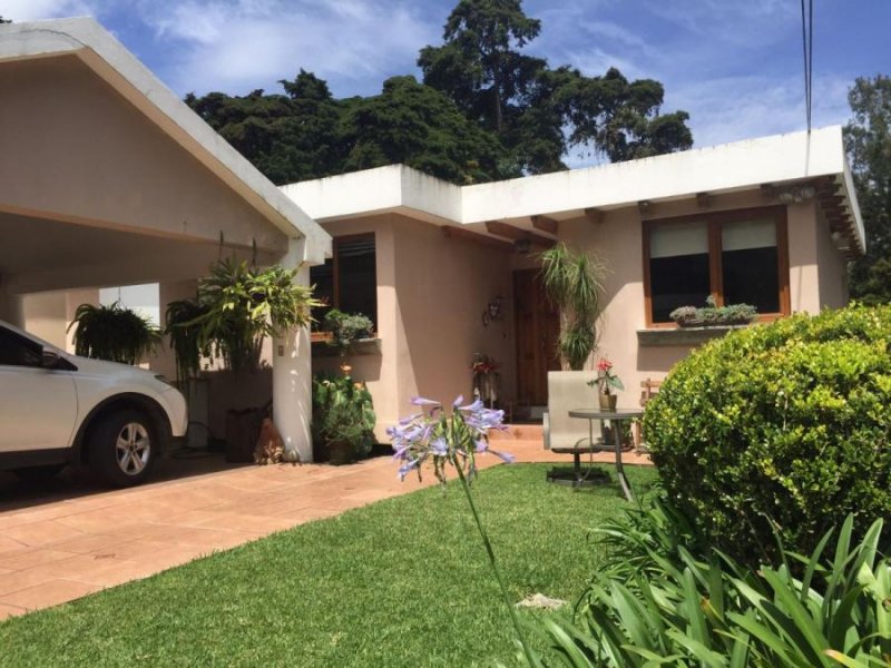 Casa en Renta en Condominio Santa Rosalía Santa Catarina Pinula, Guatemala