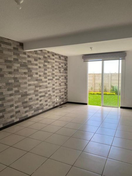 Casa en Venta en  Mixco, Guatemala