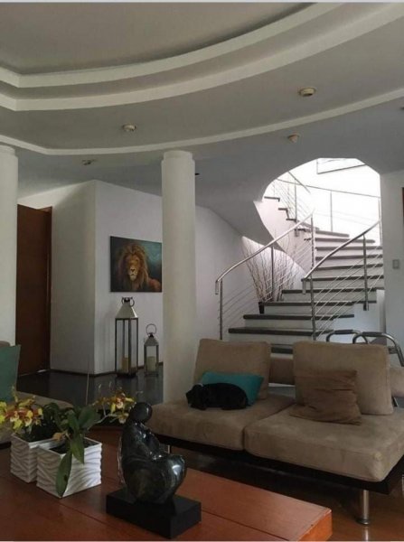 Casa en Venta en CAES Santa Catarina Pinula, Guatemala