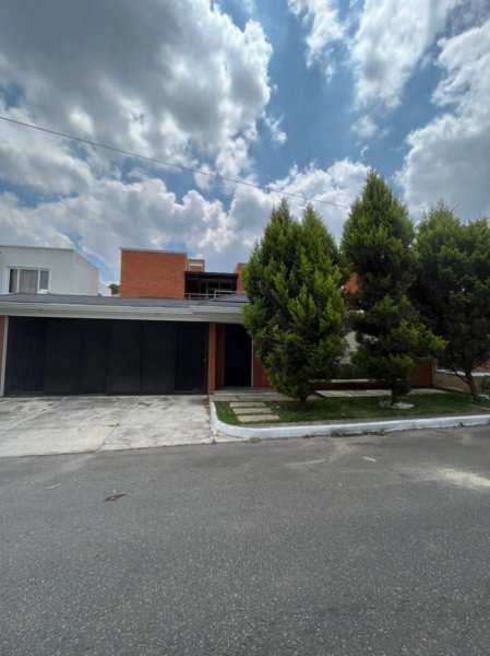 Casa en Venta en Zona 16 Guatemala, Guatemala