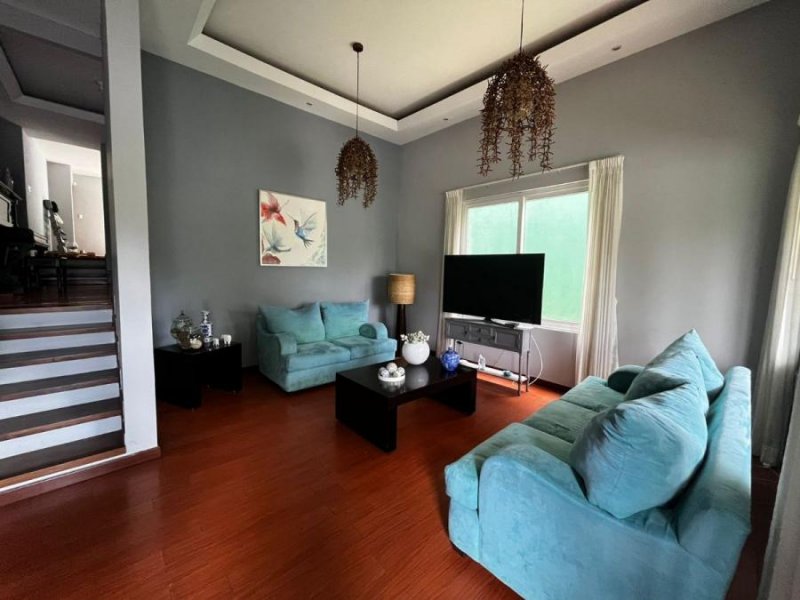 Casa en Venta en Zona 16 Guatemala, Guatemala