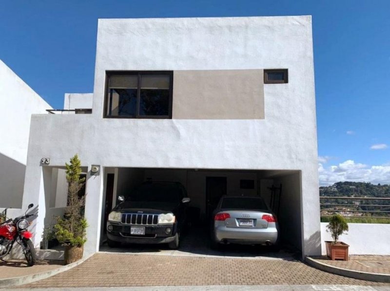 Casa en Venta en Condominio Santuaria Muxbal (Los Sauces) Santa Catarina Pinula, Guatemala