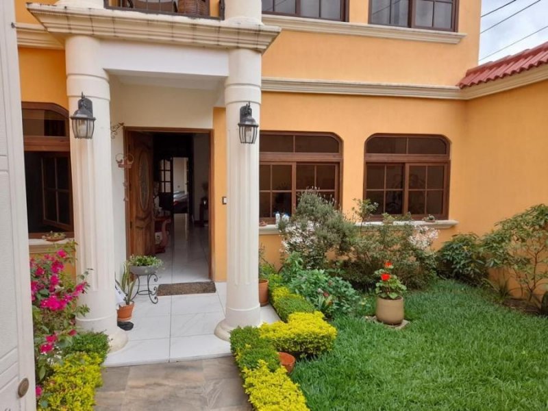 Casa en Venta en Zona 16 Guatemala, Guatemala