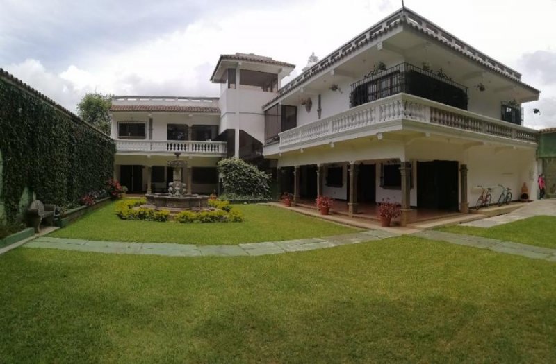 Casa en renta en San Bartolome Milpas Altas