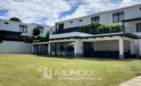 Casa en Venta en  Santa Catarina Pinula, Guatemala