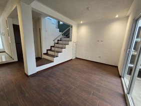 CASA NUEVA DE ESQUINA EN VENTA EN PINARES DE SAN CRISTOBAL 