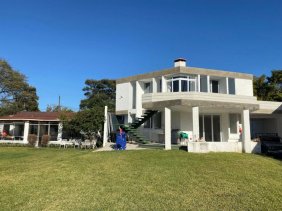 Villa en Venta en  Villa Canales, Guatemala