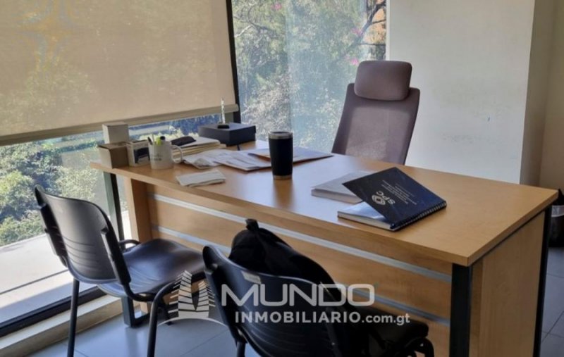 OFICINA EN RENTA EN DESIGN CENTER ZONA 10/MUNDO INMOBILIARIO