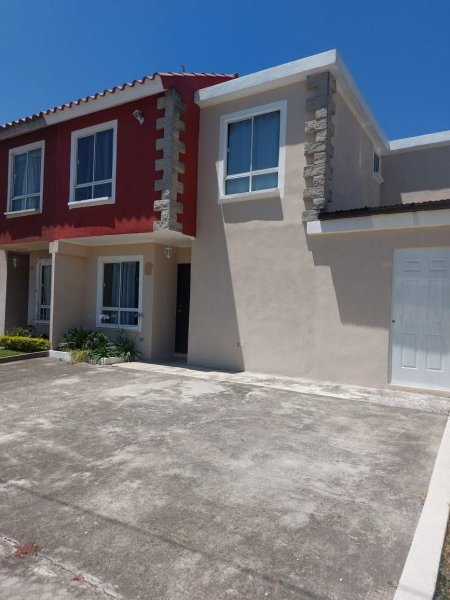 Casa en Venta en Azaleas San José Pinula, Guatemala