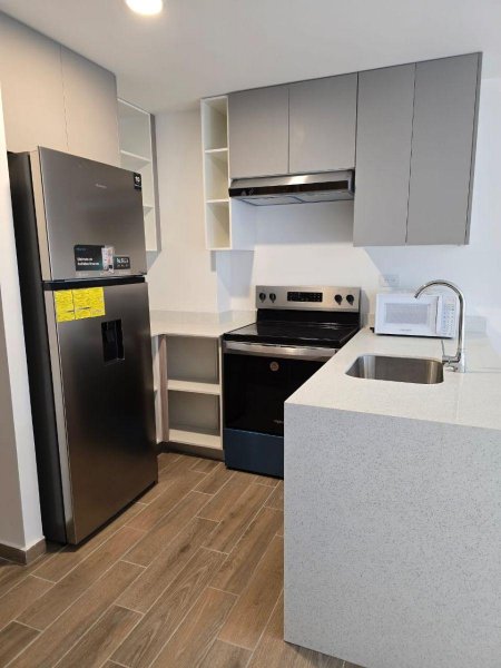 PARQUE 14 - APARTAMENTO DE 1 HABITACION EN RENTA