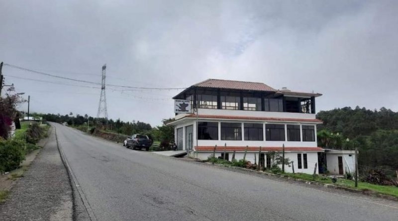 Foto Casa en Renta en A 1.5km del Hotel Piedras Negras, Santa Cruz del Quiché, Quiché - Q 5.000 - CAR20350 - BienesOnLine