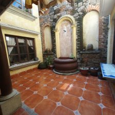 SE RENTA CASA EN AREA DEL CALVARIO EN ANTIGUA GUATEMALA                              