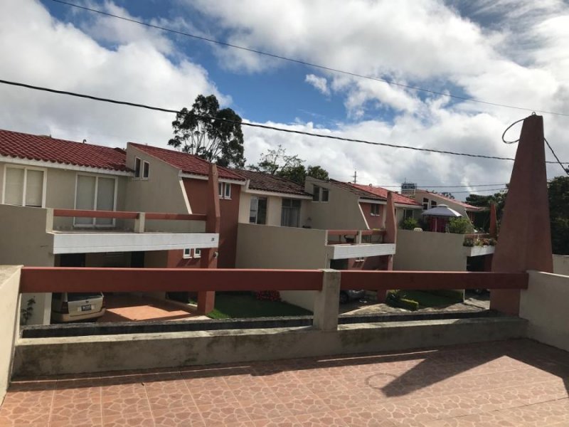 Townhouse en Venta en  Fraijanes, Guatemala