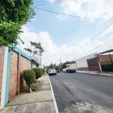 Terreno en Venta en  Mixco, Guatemala